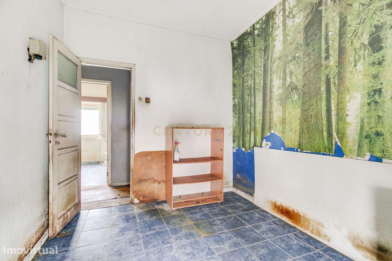Moradia T5 em Rio de Mouro-29