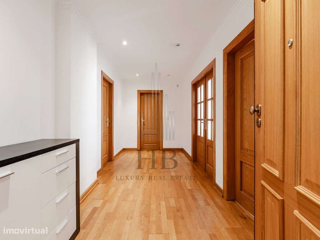 Apartamento T4 em Condomínio Privado com Piscina | Alcabideche | Ca...-6