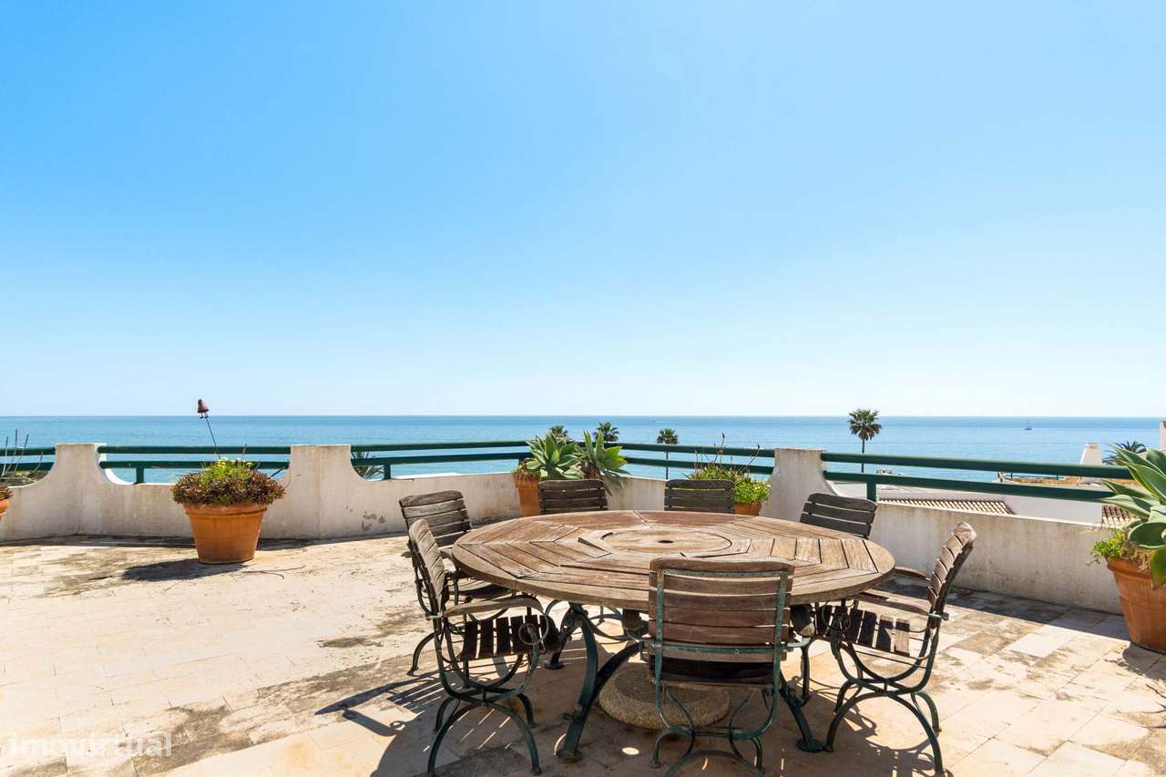 Penthouse Excecional com Amplo Terraço e Vistas Panorâmicas para o Mar-9