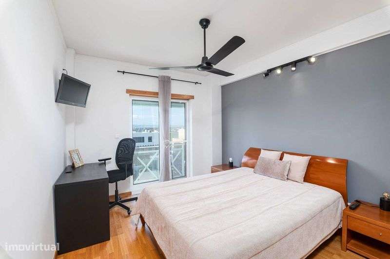 Duplex em São Francisco com terraço e vista fantástica - Grande imagem: 5/12