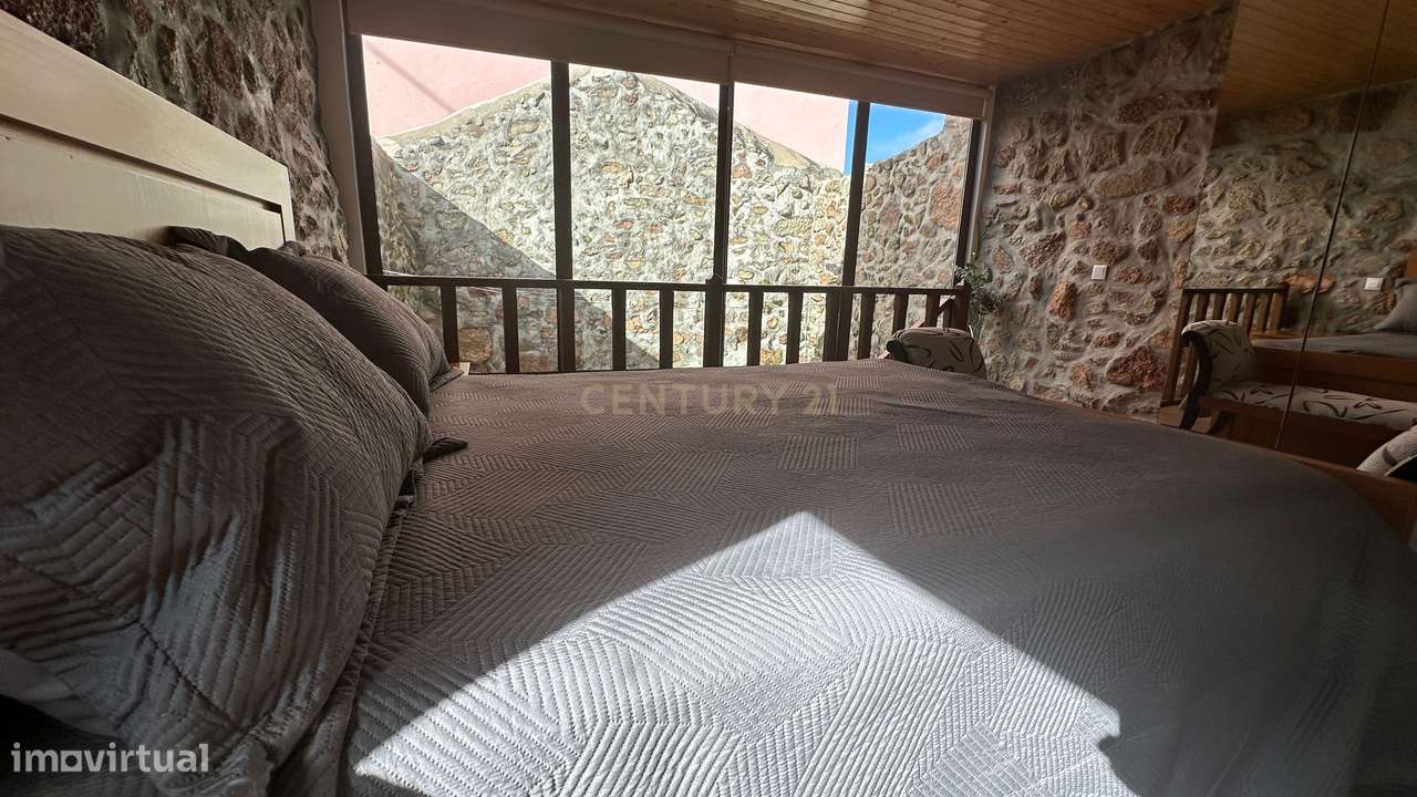 Lindíssima moradia na Zona do Gerês com Jardim interior-15