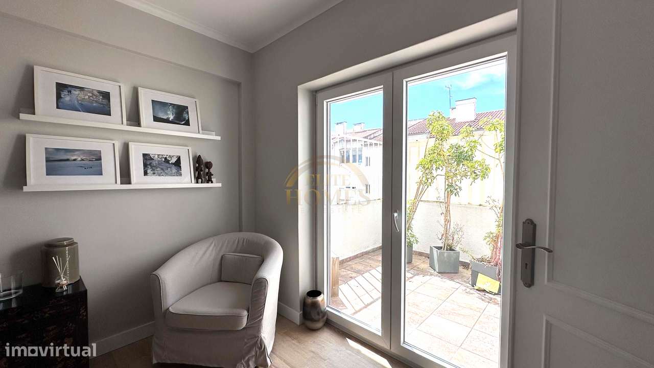 Duplex T4 com Terraço no Bairro do Rosário, Cascais.-26