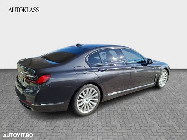 BMW Seria 7 740d xDrive MHEV - 5