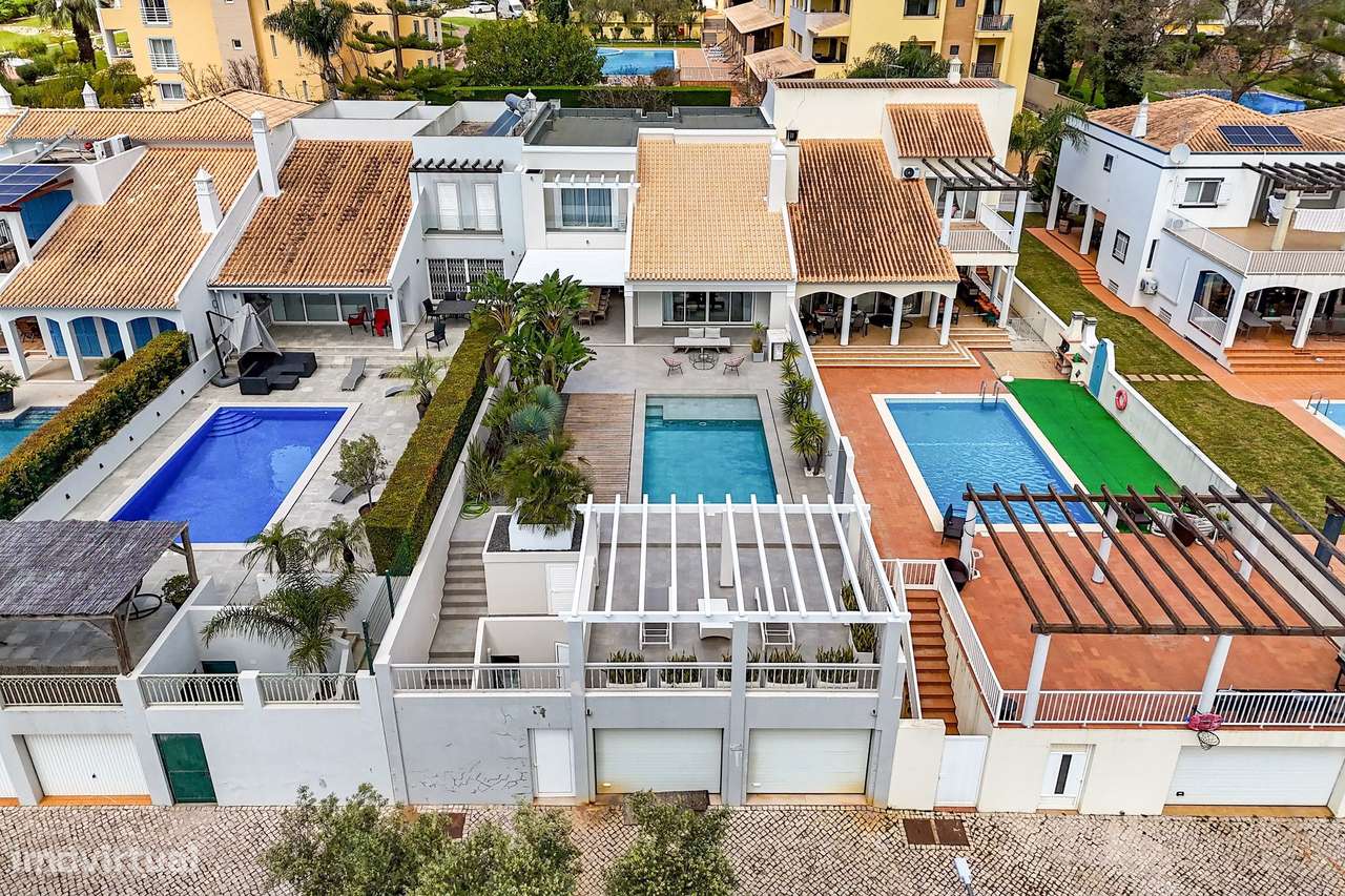 Viver Bem no Algarve: Moradia de Luxo em Vilamoura-31