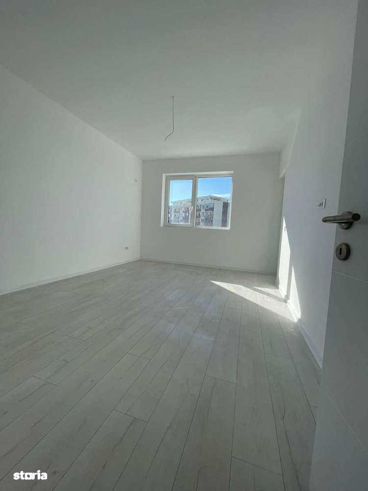 Metrou Aparatorii Patriei Garsoniera Decomandata-Investitie - Imagine principală: 2/9