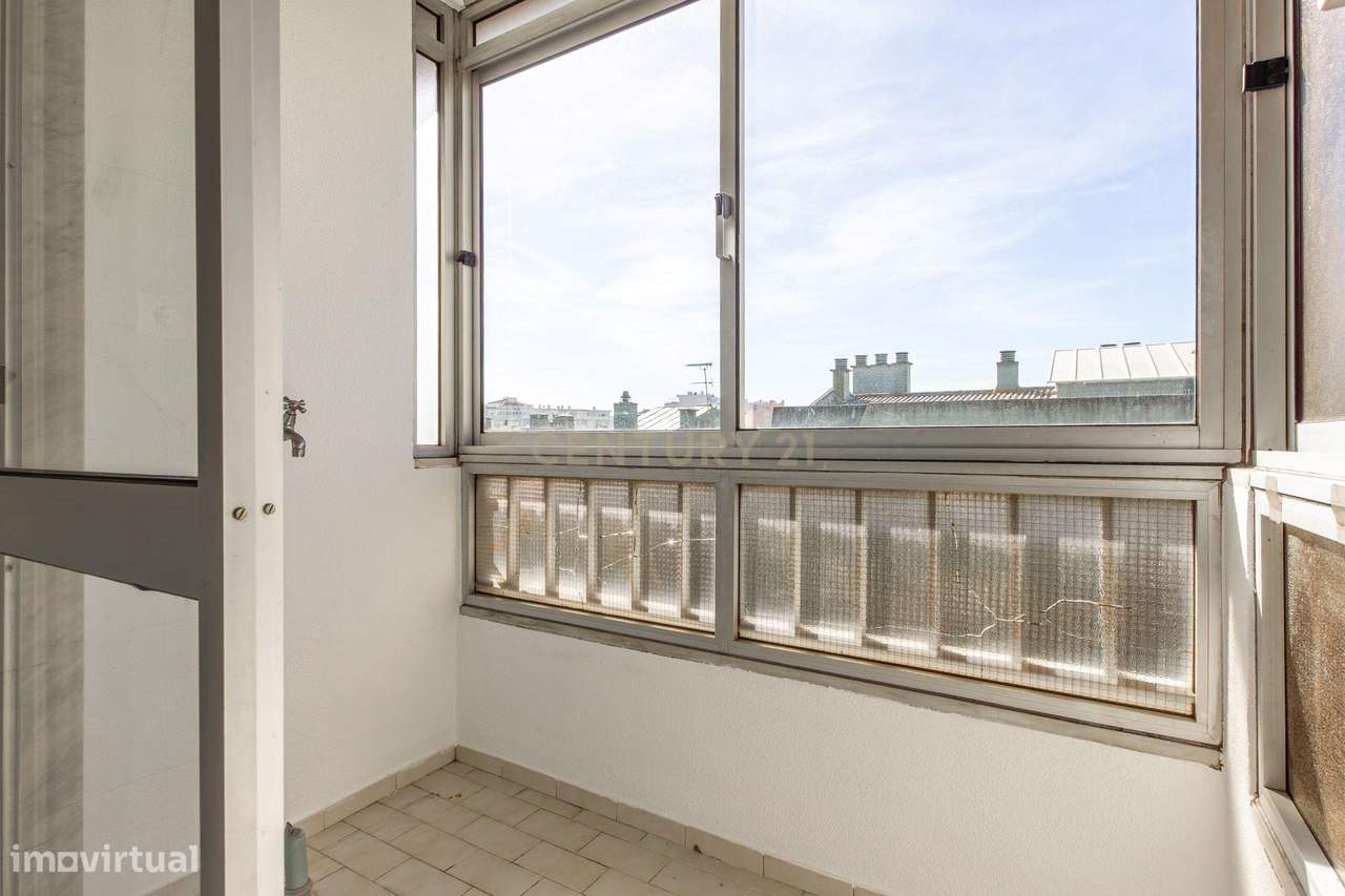 Apartamento T1 no Feijó -Almada-9