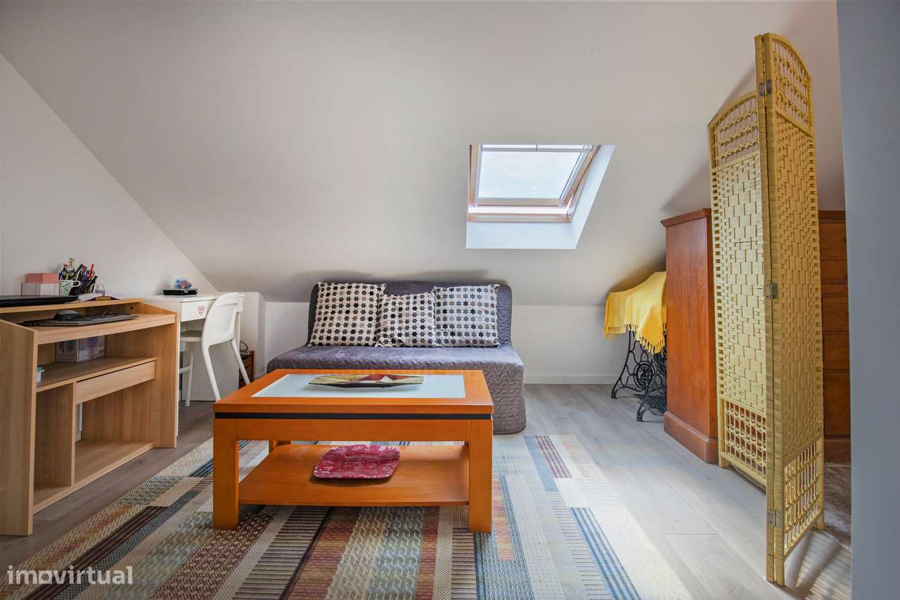 Moradia T3+1 garagem box jardim Quinta do Conde Sesimbra-30