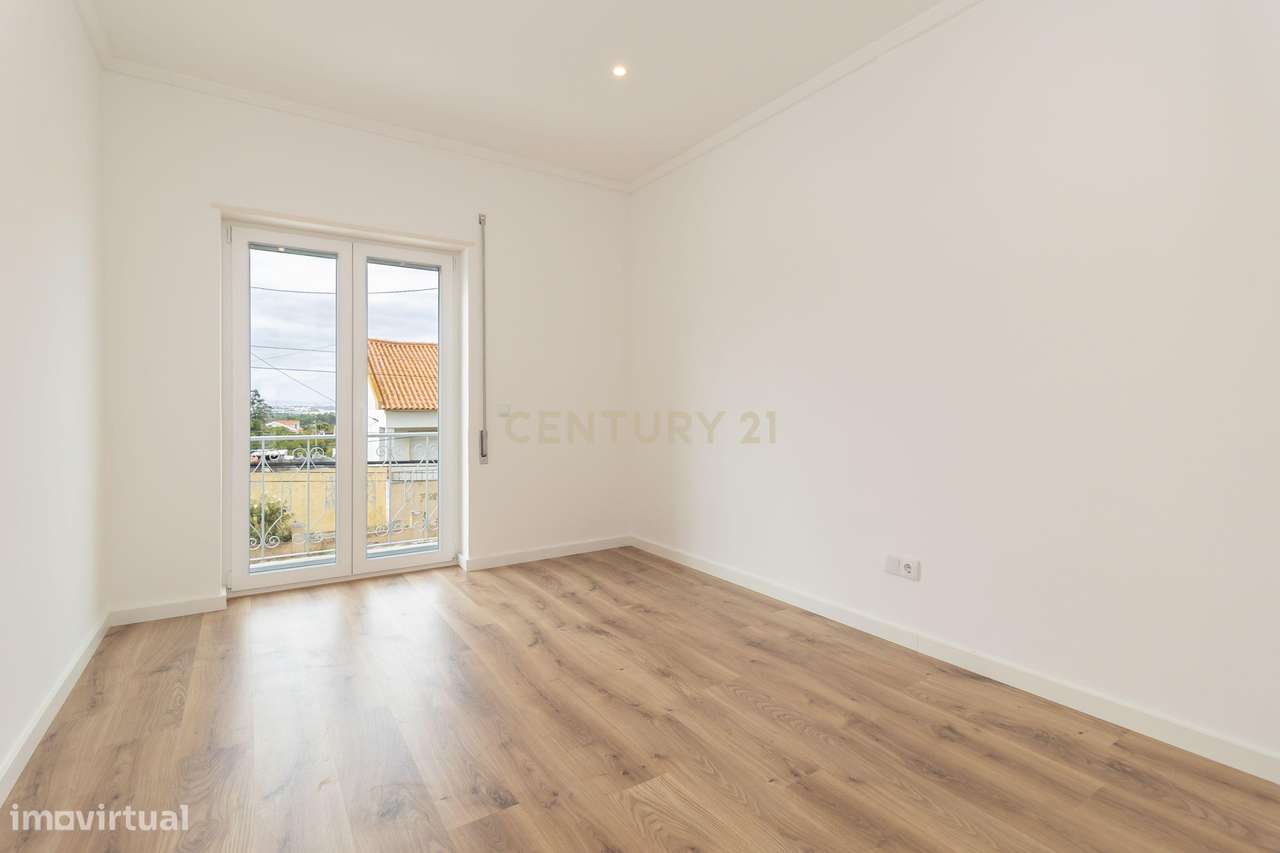 APartamento - T5  A ESTREAR-  com Espaço Exterior-  Palmela-22