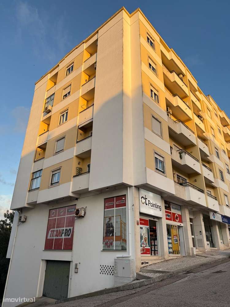 Garagem  Venda em Vale de Santarém,Santarém-4