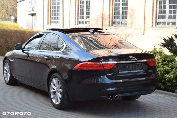 Jaguar XF 2.0 i4D AWD Prestige - 19