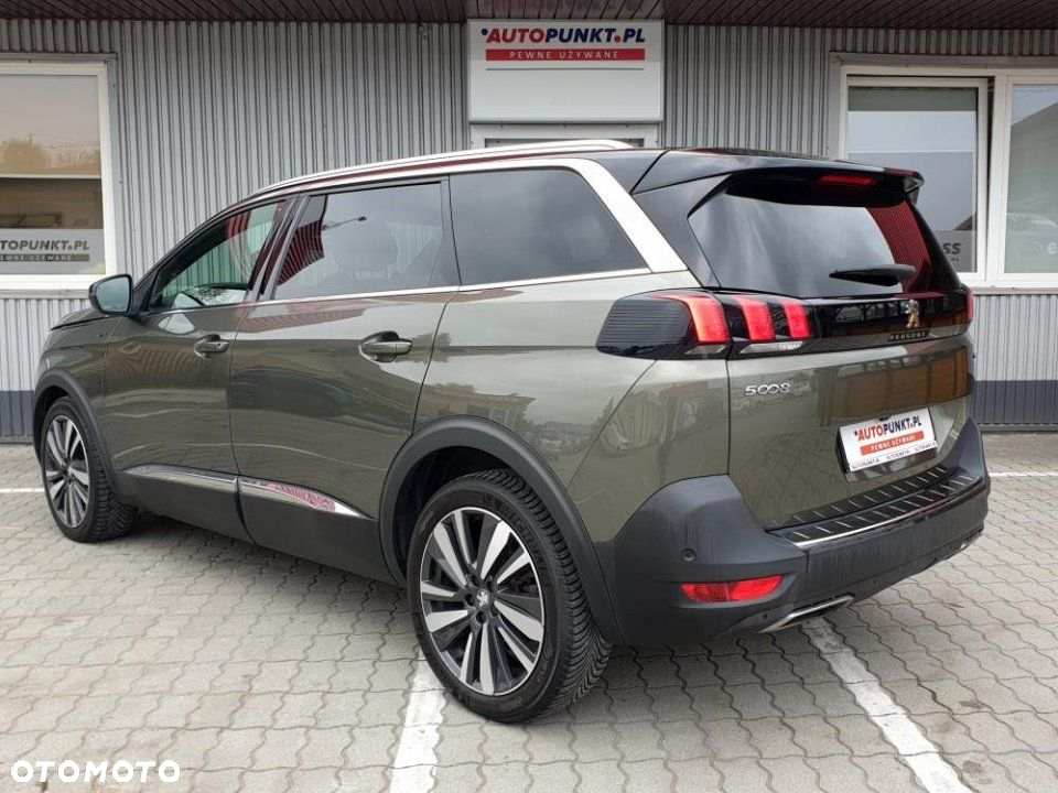 Peugeot 5008 - 3