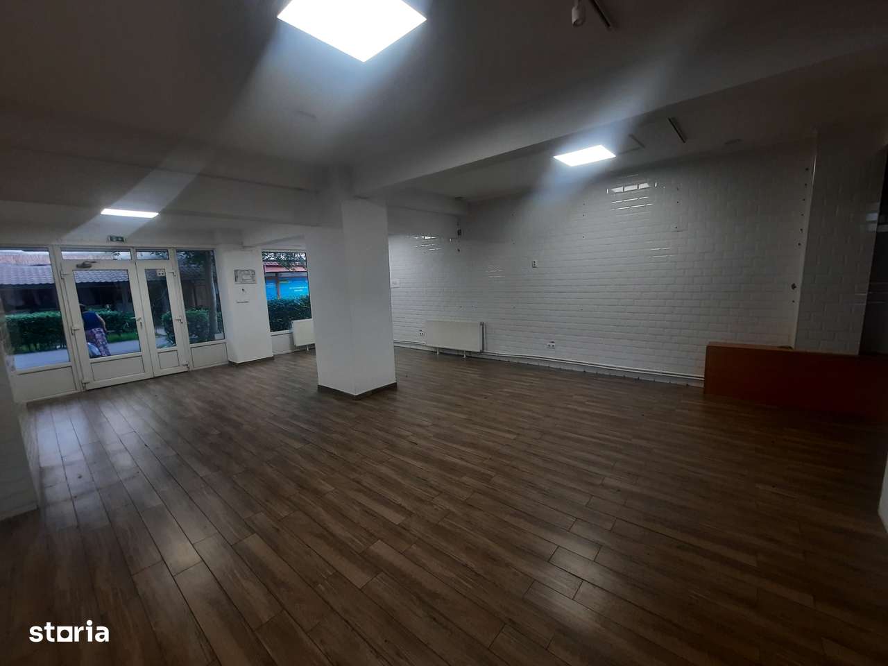 Chirie spatiu comercial Universului M16 - Satu Mare - Imagine principală: 3/11