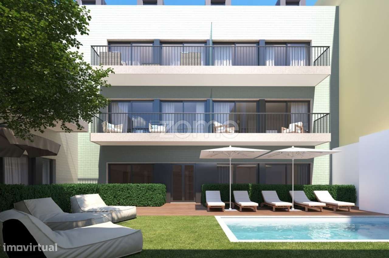 Prédio com projecto em aprovação para 15 frações independentes - Grande imagem: 3/16