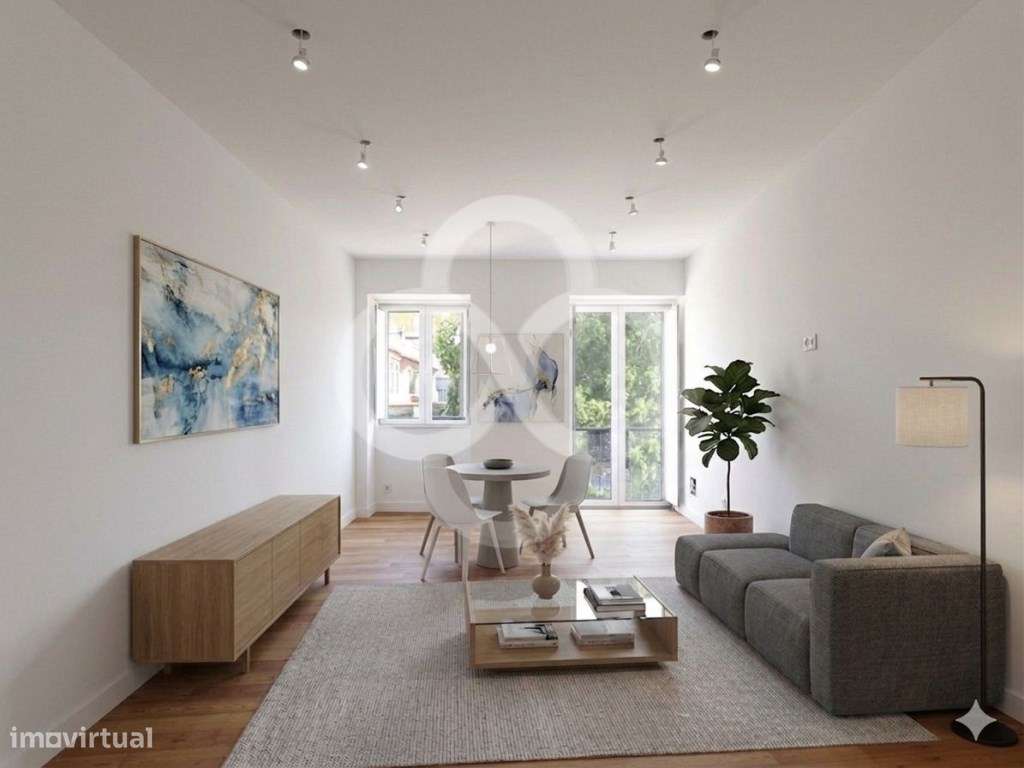 Apartamento T3 Remodelado Ao Chiado E Santos Ao Iade E Iseg Em Lisboa
