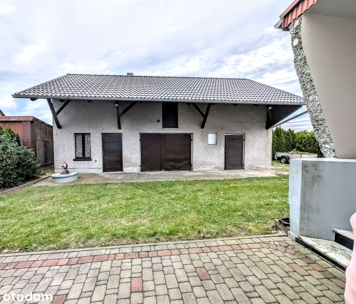 Dom wolnostojący 120m do zamieszkania, ogród, garaż-1