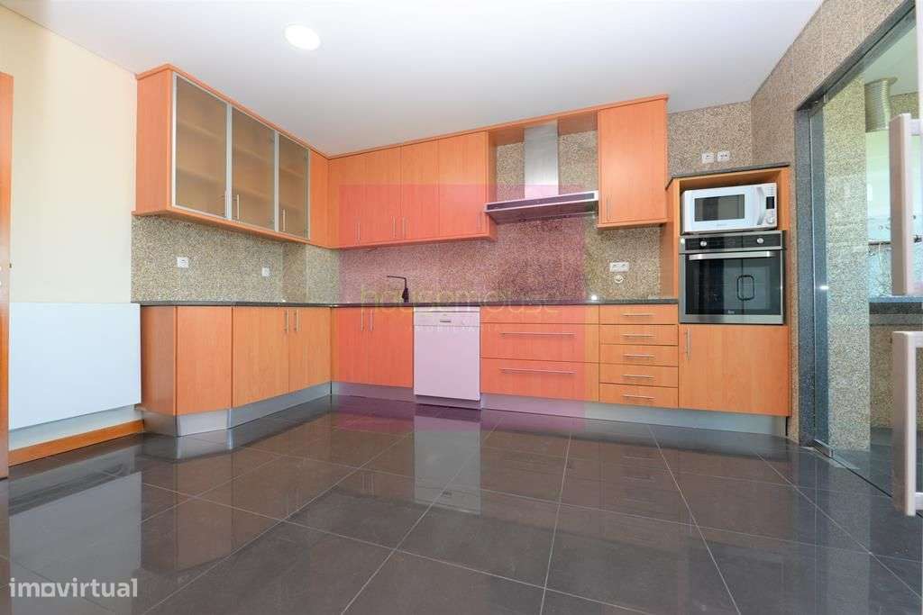 Apartamento T 3 c/ Eletrodomésticos - Grande imagem: 4/17