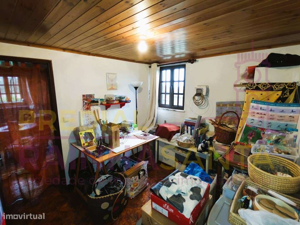 Moradia c/ 5000 m2 terreno , anexos, furo. 16 Km de Coimbra.-12