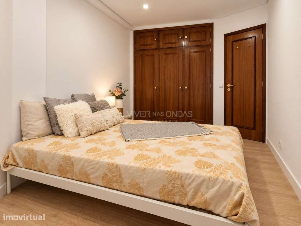 T2 Duplex com Terraço à porta da estação das Devesas e do Futuro Me...-18