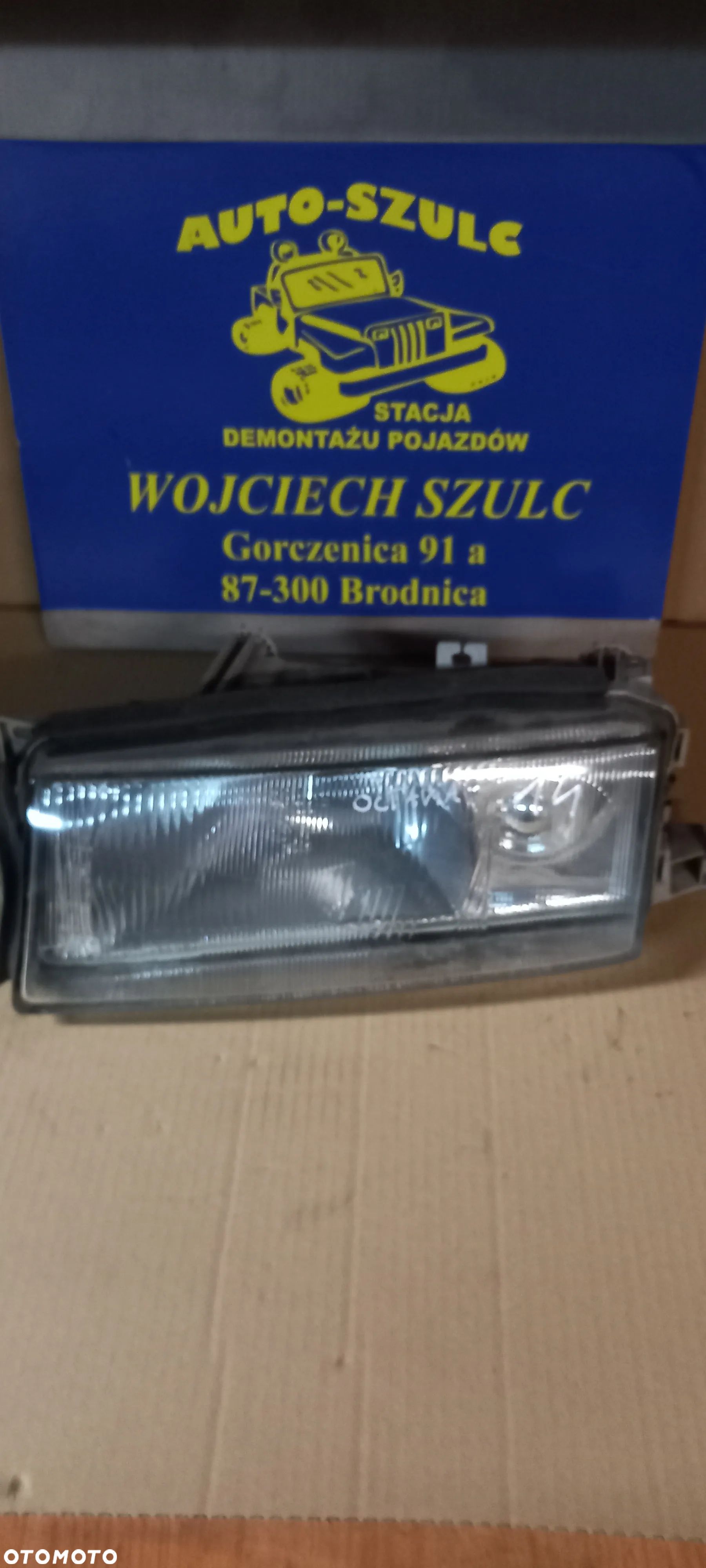 Lampa przód przednia lewa Skoda Octavia I - 1