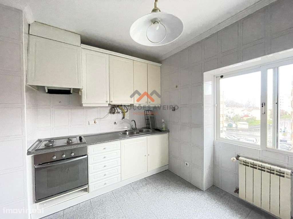 Apartamento T3 em Esgueira - Conforto, Espaço e Excelente Localização - Grande imagem: 4/18