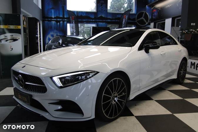 Mercedes-Benz CLS - 4