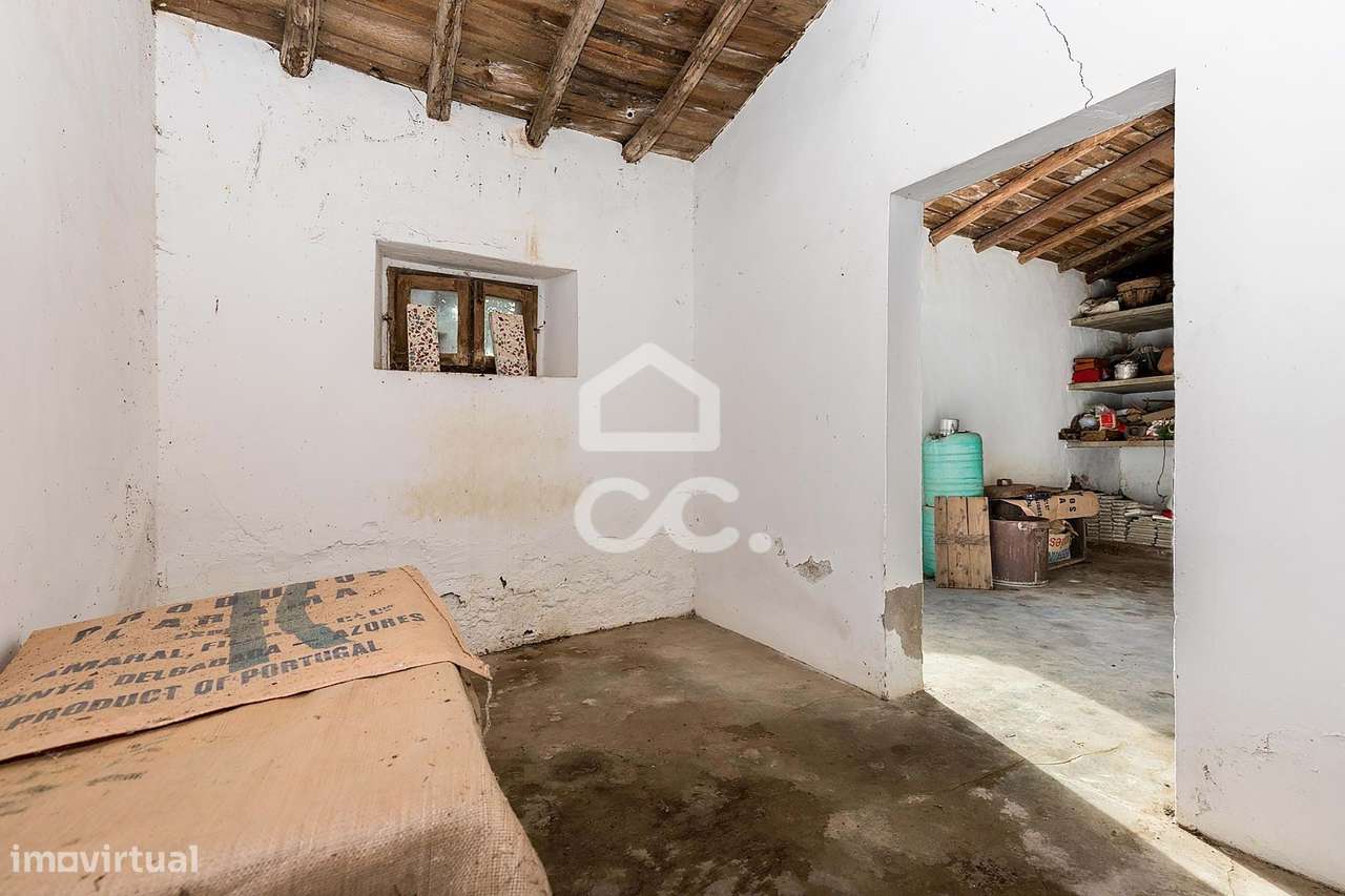 Moradia Térrea T3  c/ Quintal - para renovar| S. Marcos do Campo, Regu - Grande imagem: 4/46