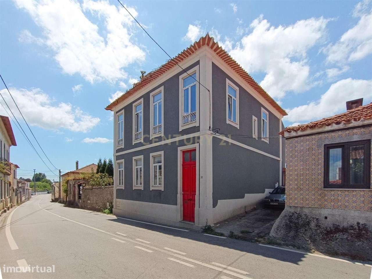 Moradia de Charme com Terreno e Traça Tradicional às Portas de Aveiro. - Grande imagem: 4/24