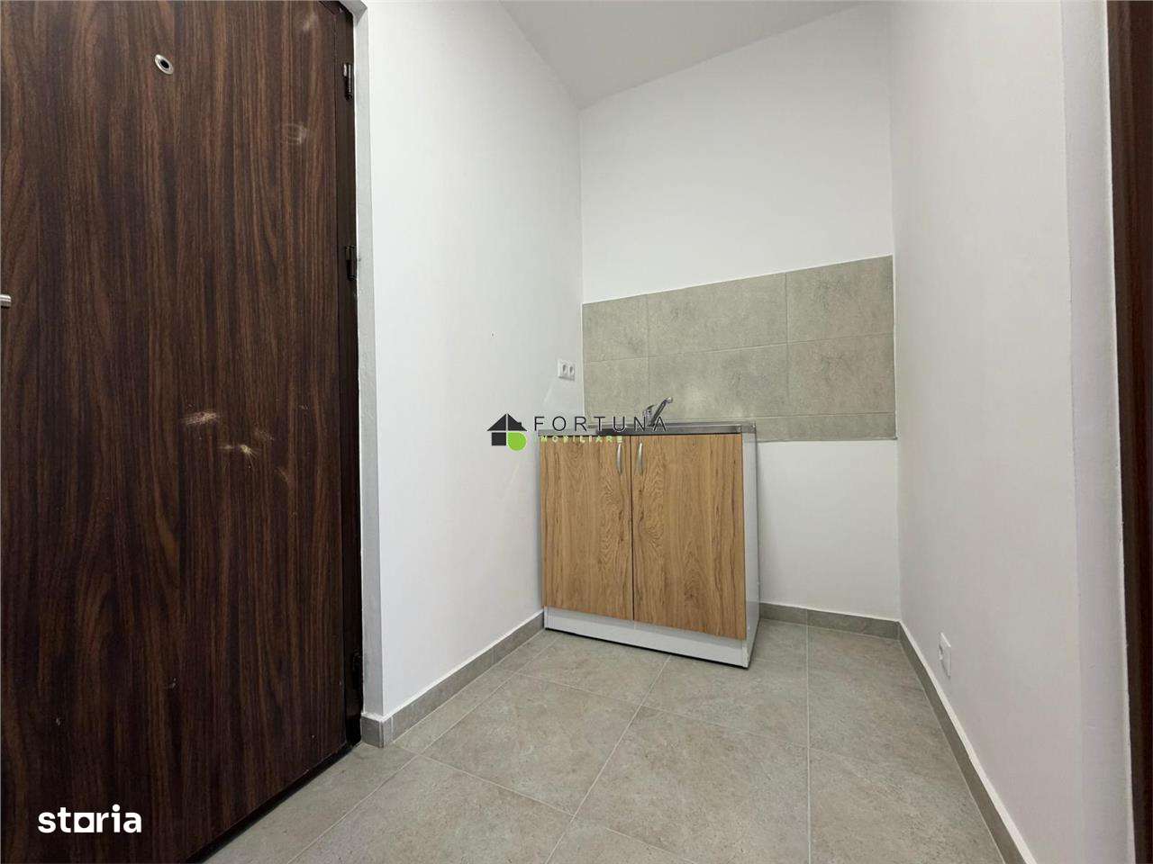 Garsoniera mica, renovata, pe str. Zizinului-2