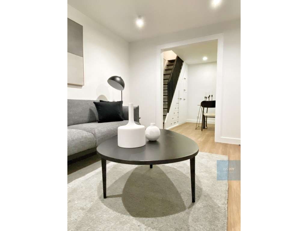 Apartamento T1 Duplex todo renovado para arrendar mobilado em Lisbo... - Grande imagem: 5/10