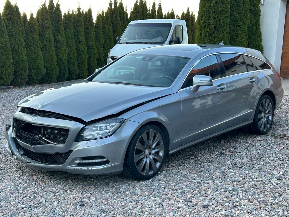 Mercedes-Benz CLS C218 350 CDI DPF BlueEFFICIENCY 7G-T Edition 1 2014