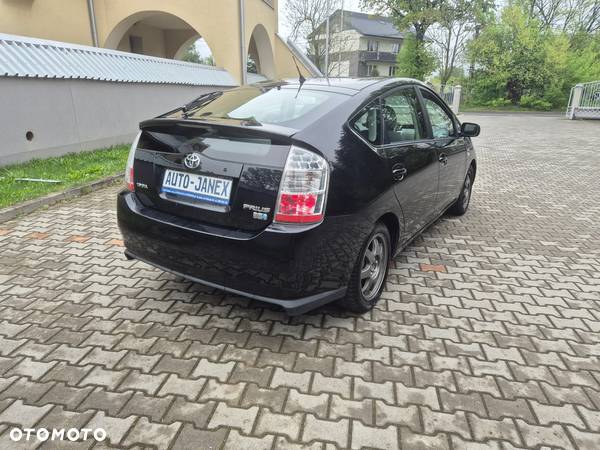 Toyota Prius 1.5 VVT-i Sol - 6