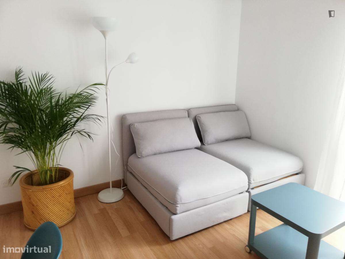 Apartamento com 1 quartos - localizado em Benfica Lisbon - Grande imagem: 5/10