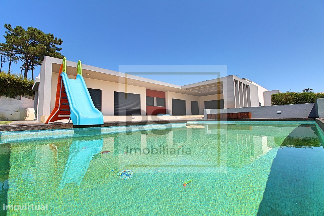 Moradia T4 com piscina em Mafra