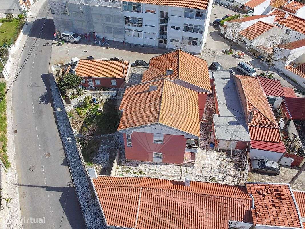 Moradia T8 para venda-7