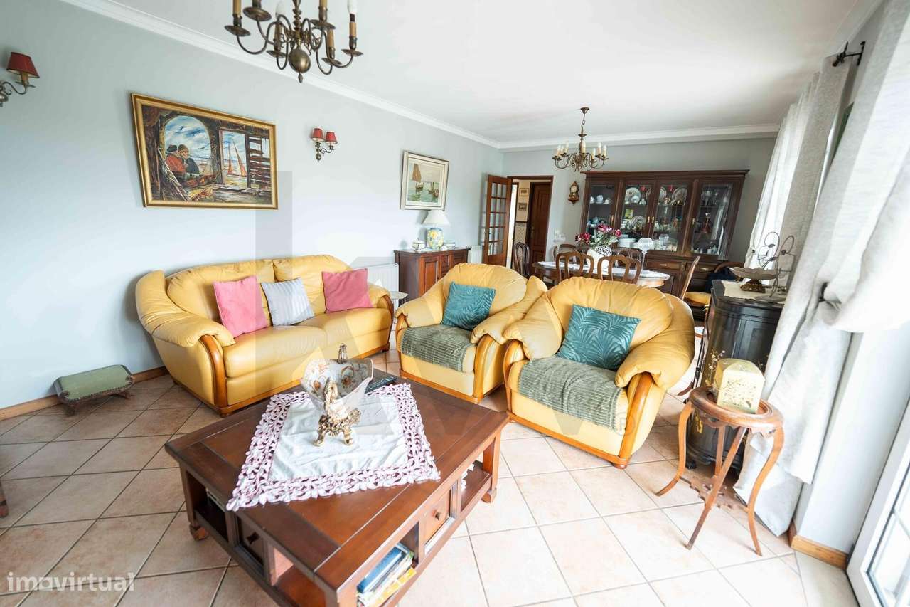 Moradia T4 em Larçã-47