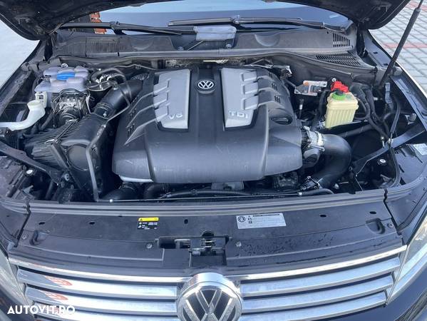 Volkswagen Touareg 3.0 V6 TDI SCR Blue Motion DPF Automatik - 35