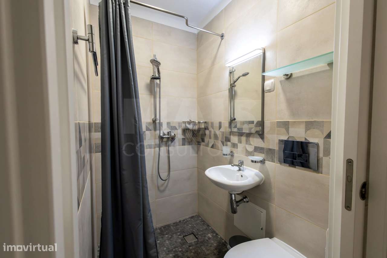 O Seu Refúgio Térreo T2 Remodelado: Conforto e Modernidade em Aljub... - Grande imagem: 5/28