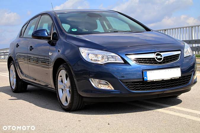 Opel Astra - 13