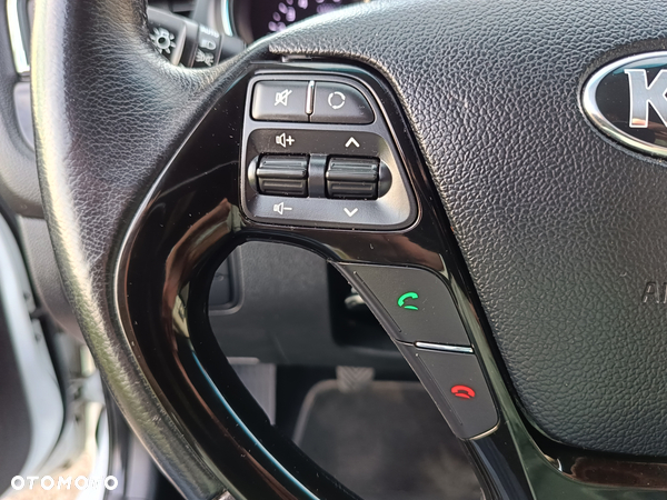 Kia Ceed 1.6 CRDi 136 ISG SW Platinum Edition - 29