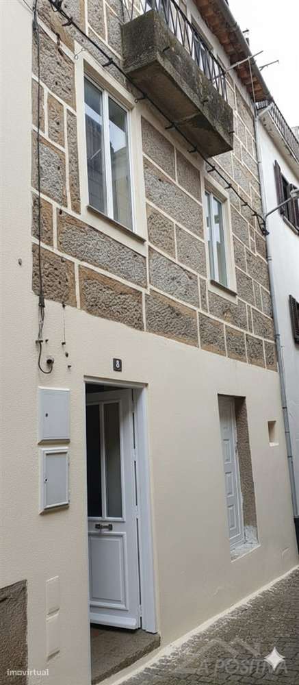 Moradia para Restaurar T3 Venda em Arcozelo,Gouveia-12