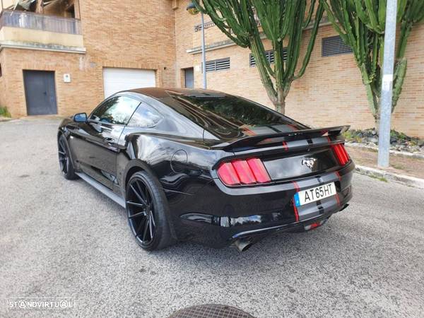 Ford Mustang 2.3i EcoBoost Aut. - 1