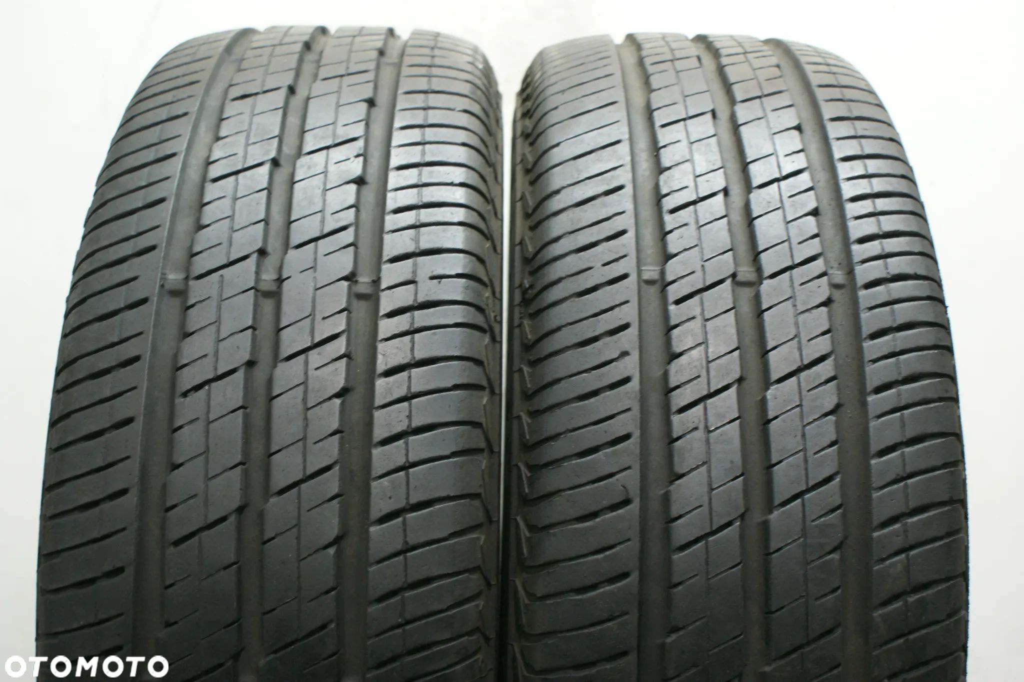 letnie 235/65R16C CONTINENTAL VANCO 2 , 7,7mm - 1