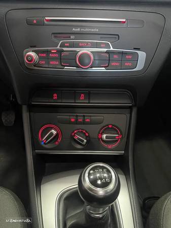 Audi Q3 2.0 TDI Design - 18