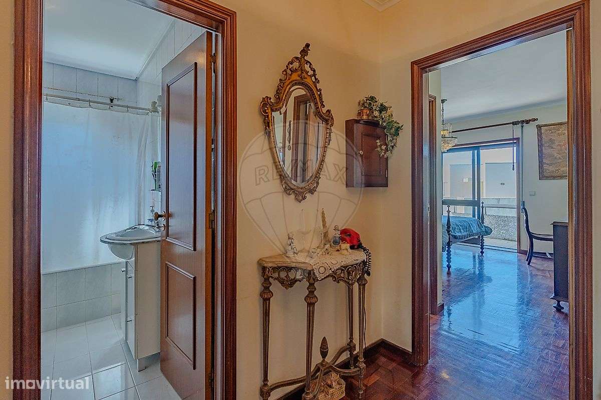 Moradia T4 para venda-19