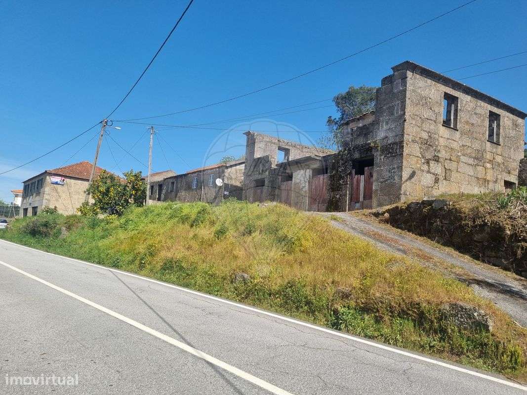 Moradia T13 para venda-11