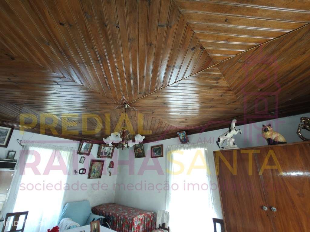 Moradia M2 em pedra; c/ terreno- Pronta a habitar - Penela-12