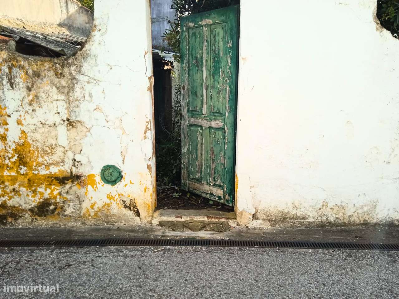 Moradia T2 para Recuperar na Tapada - Grande imagem: 4/11