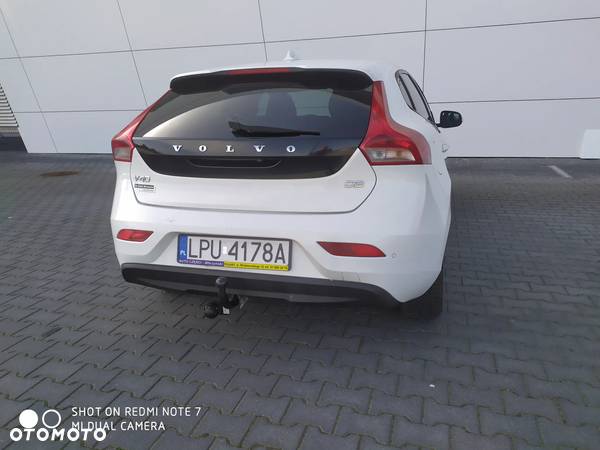 Volvo V40 CC D2 Summum - 16