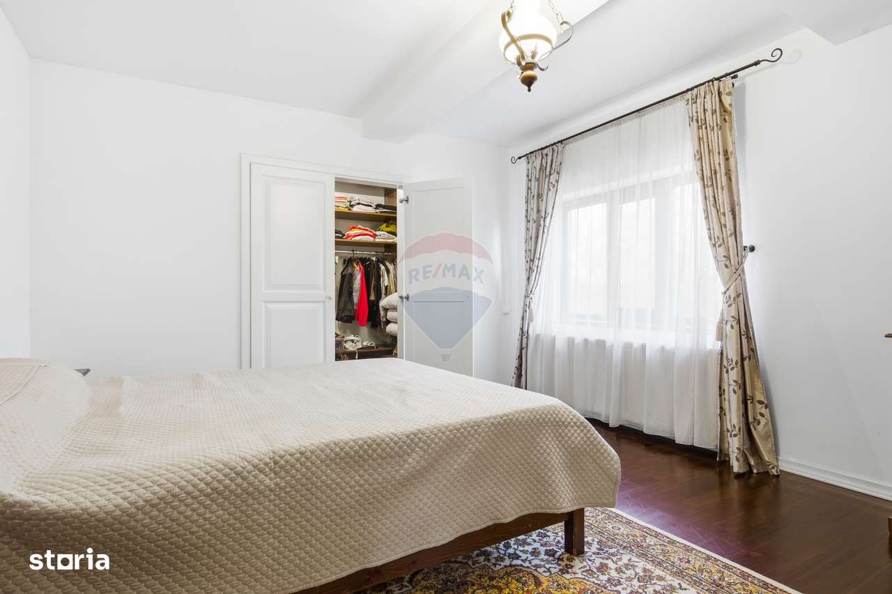Casă/Vilă de Vânzare cu 5 camere,  Teren 757mp - Iasi - Hlincea-12