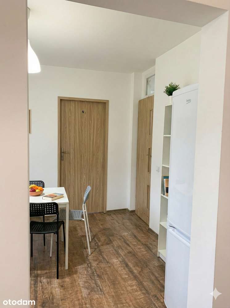 1 Maja , Katowice /7 pokoi / 2 łazienki/ gotowiec inwestycyjny-5